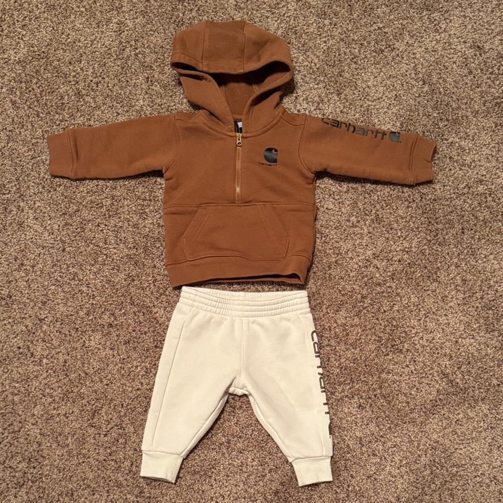 Carhartt Brown Hoodie and White Joggers for Kids